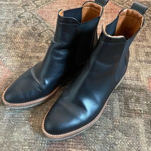 Everlane Black Chelsea Boots with Gum Sole
